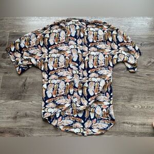 3/$15 Pretty feather print open kimono like cover up top, sleeves to elbows